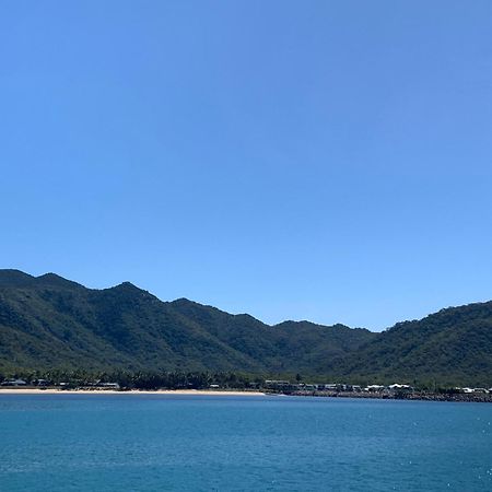 Shambhala Retreat Magnetic Island Cottages Nelly Bay Exterior photo