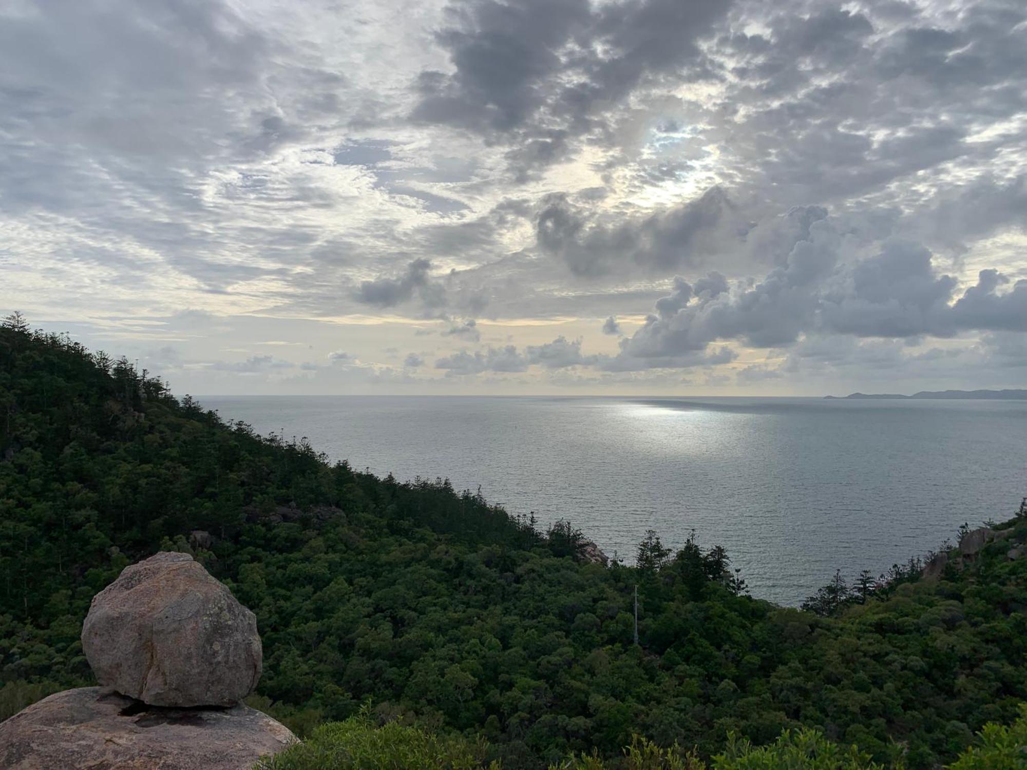Shambhala Retreat Magnetic Island Cottages Nelly Bay Exterior photo